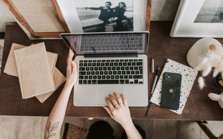 Làm thế nào để kết bạn ở trường đại học ở Mỹ