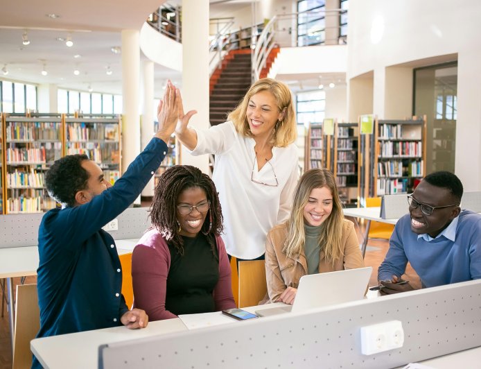 Hướng Dẫn Săn Học Bổng Du Học Úc